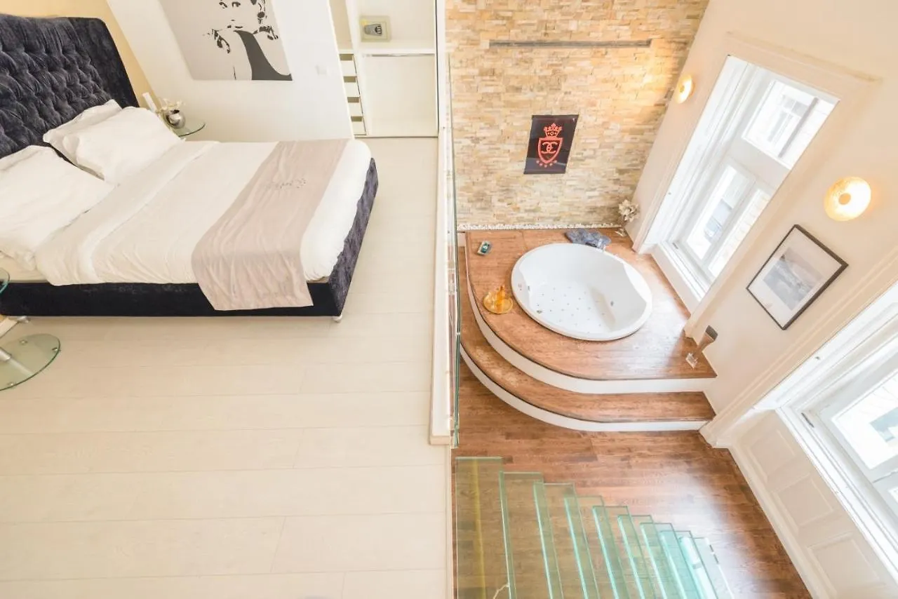 Enzo Capo Jacuzzi Andrassy Appartement Boedapest
